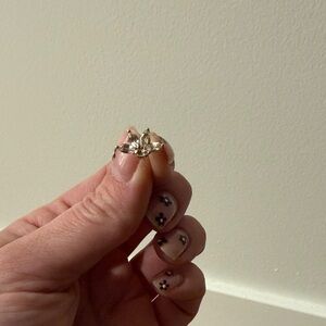 Elegant Gold earrings